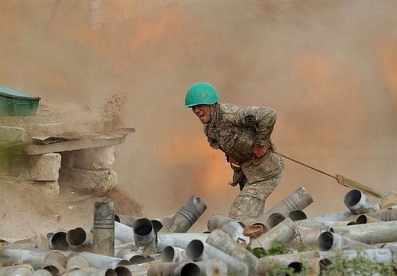 Azeri, Armenian Forces Continue Clashes over Disputed Nagorno-Karabakh Region (+Video)