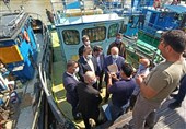 حضور رئیس مجلس در اسکلۀ بندر بابلسر / قالیباف در جریان مشکلات صیادان قرار گرفت + فیلم