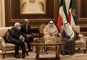 Iran’s Zarif Travels to Kuwait, Meets with New Emir