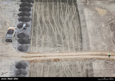 پروژه سد و نیروگاه آبی هراز در فاصله 24 کیلومتری جنوب شهرستان آمل در جاده هراز و برروی رودخانه هراز در استان مازندران