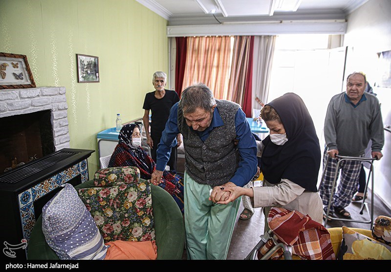 شیوع کرونا در مراکز نگهداری سالمندان و معلولین استان همدان کنترل شده است