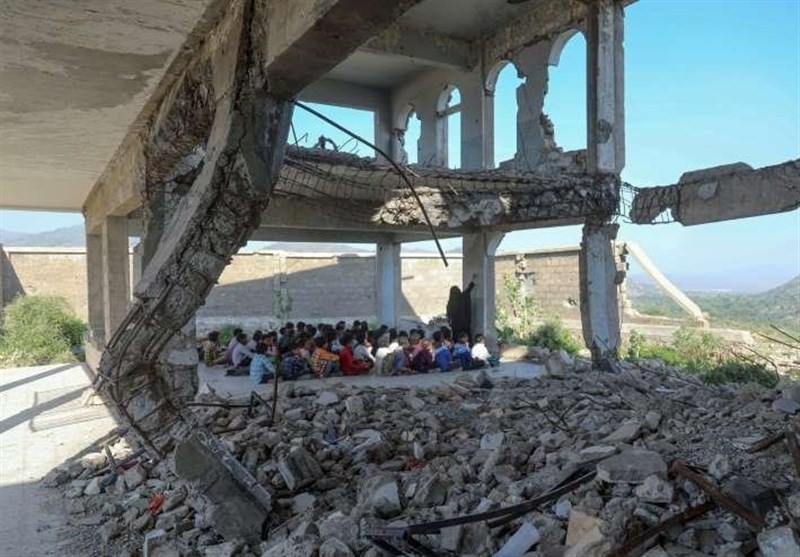 Yemeni Children Begin Classes in Ruins of War-Stricken Region