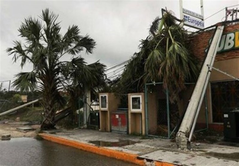قطع برق بیش از 200 هزار خانه و فروشگاه آمریکا پس از طوفان دلتا