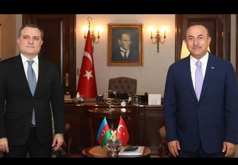 وزرای خارجه ترکیه و جمهوری آذربایجان درباره آتش بس قره باغ مذاکره کردند