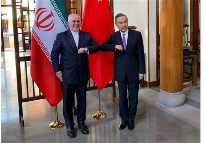 آغاز رایزنی ظریف با وزیر خارجه چین