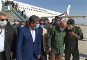 حضور رئیس مجلس در منطقۀ محروم میرآباد چابهار / مردم بیواسطه مشکلاتشان را با قالیباف مطرح کردند + فیلم