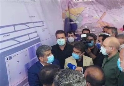  رئیس مجلس از محل احداث شهر فرودگاهی چابهار بازدید کرد / قالیباف: همه مصمم هستیم این پروژه راه‌اندازی شود 