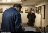 بازدید سید احسان باقری رئیس خانه عکاسان از نمایشگاه عکس (عطش وصل)
