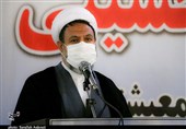 امام جمعه کرمان: حرکت جهادی سپاه پاسداران در کمک به کادر درمان و مقابله با کرونا قابل تقدیر است