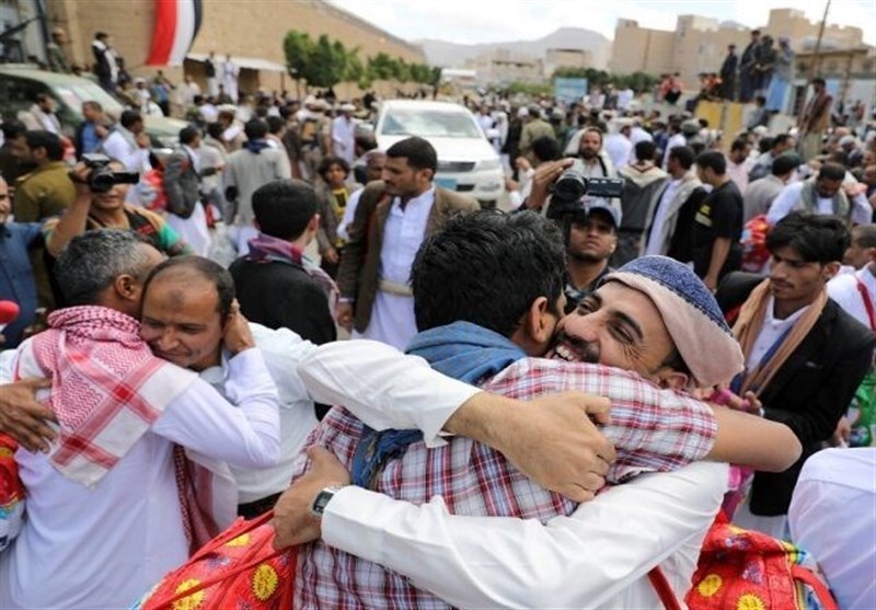 بازگشت صدها اسیر یمنی به صنعاء