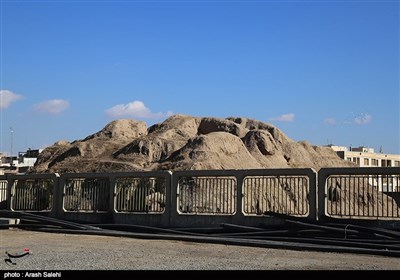 Meimoon Ghal'eh in Iran's Qazvin