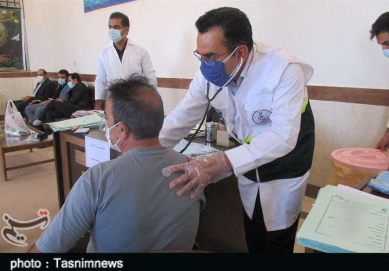 اعزام ۳۲۴ تیم تخصصی و عمومی پزشکی به مناطق محروم کرمانشاه
