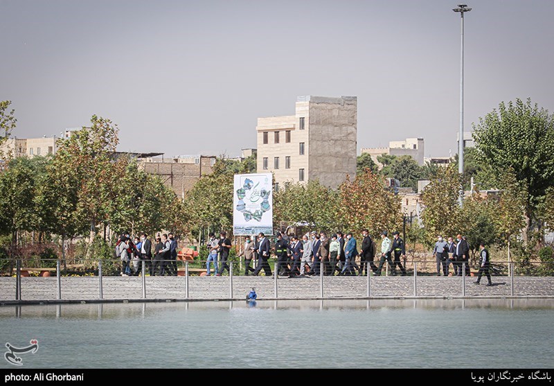 احداث بوستان زندگی در جنوب تهران با حضور حناچی شهردار تهران