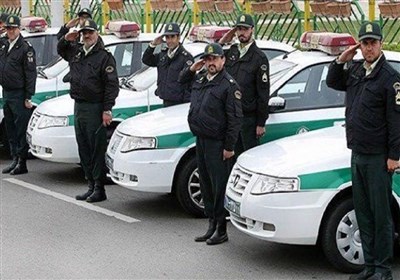 برگزاری صبحگاه نیروی انتظامی در کیش / تجلیل از نیروهای برتر و ممتاز + فیلم