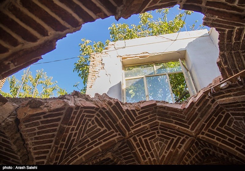 تخریب ساباط تاریخی محله عبید زاکانی قزوین به روایت تصاویر