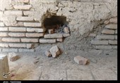 گزارش| وضعیت مقبره تاریخی &quot;میرحیدر مهنی&quot; در جنوب استان کرمان از حرف تا واقعیت + تصاویر