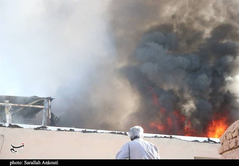 علت آتش‌سوزی اداره تعزیرات جیرفت در دست بررسی است