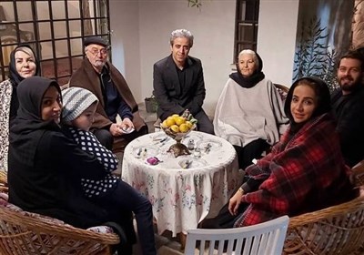  ماجرای دوبله دردسرساز "بیگانه‌ای با من است"/ اعتراض بازیگر و روایت تهیه‌کننده 