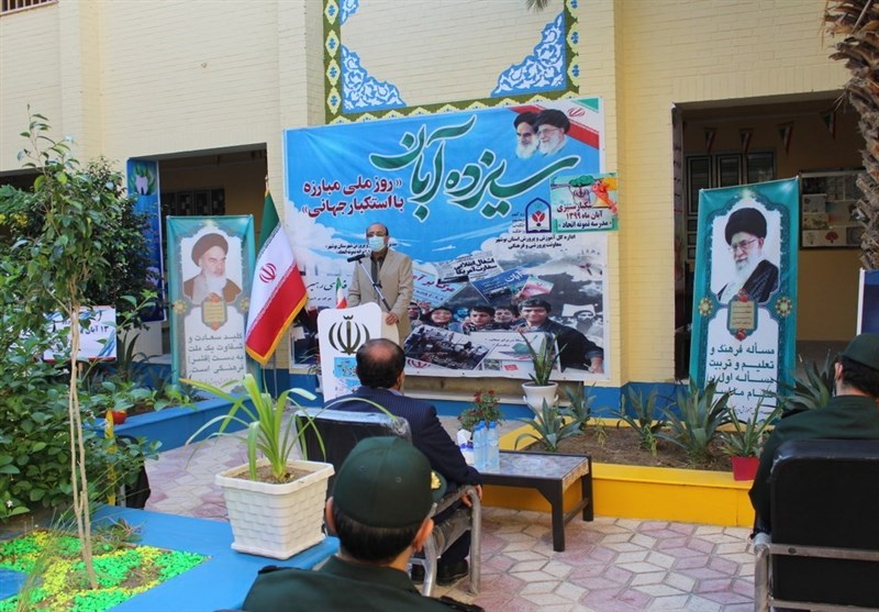 بوشهر| آینده متعلق به دانش‌آموزان رهروی راه "حاج‌قاسم" است/ ظهور نشانه‌های افول رژیم آمریکا
