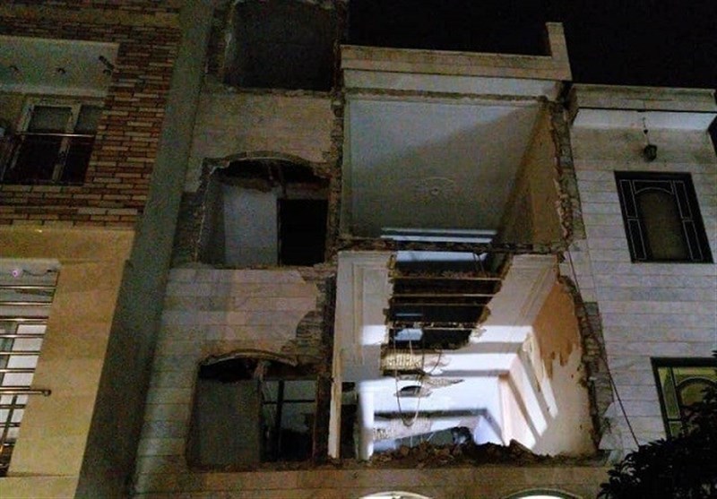 ریزش ساختمان 3 طبقه در شرق تهران + تصاویر