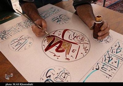  گزارش ویدئویی| ورکشاپ ‌هنرمندان خطاط کرمانی در واکنش به ‌هتک حرمت پیامبر اکرم(ص) ‌برگزار شد 