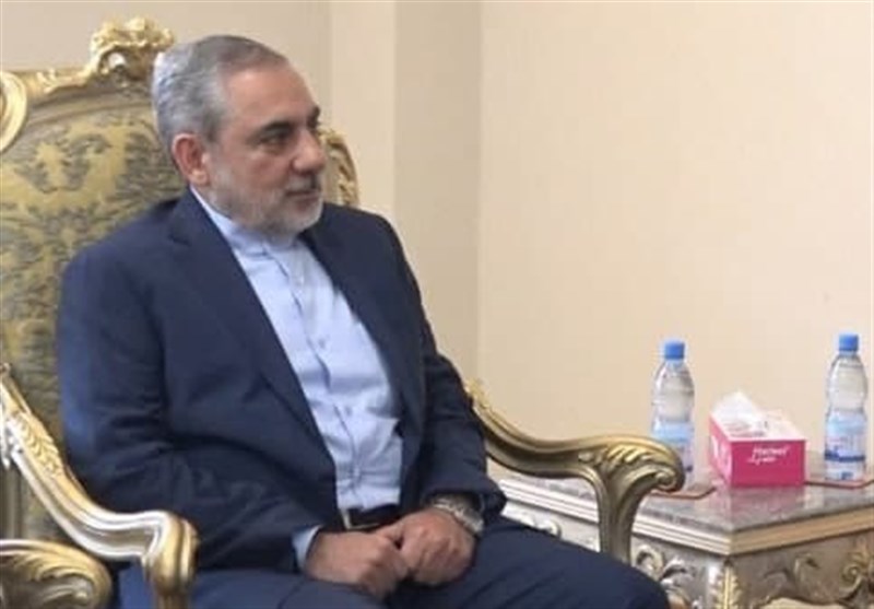 سفیر ایران در یمن استوارنامه خود را تقدیم «المشاط» کرد