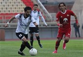 لیگ برتر فوتبال| نیمه اول دیدار نساجی و نفت مسجدسلیمان برنده نداشت