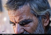 روایت تصویری تسنیم از پیرمرد &quot;سفیدگر&quot; کرمانی و حرفه 50 ساله‌اش