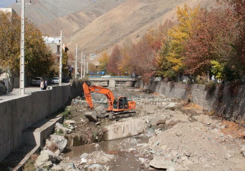 تهران| رودخانه رودبار قصران برای پیشگیری از سیل لایروبی شد