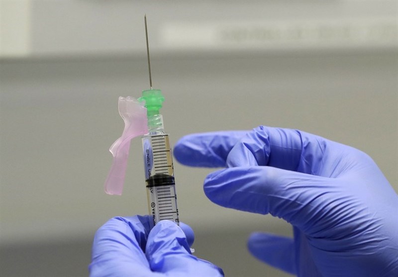 Scientists Warn Vaccine Hesitancy Threatens to Undermine COVID Response