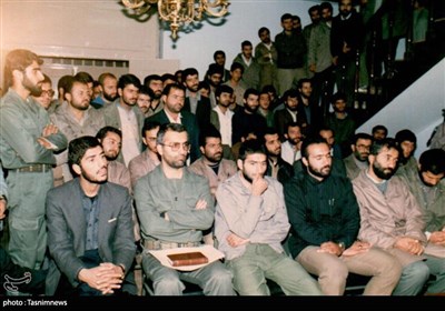  شهید حاج حسن تهرانی مقدم پدر موشکی جمهوری اسلامی ایران در جمع دوستان