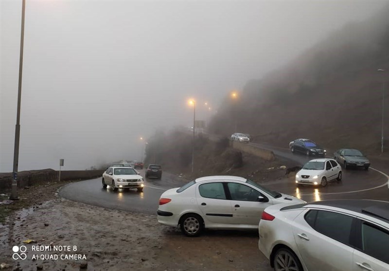 جاده چالوس یکطرفه شد/ ترافیک سنگین در محور هراز و فیروزکوه