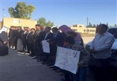 سوریه|تظاهرات مردم قامشلی علیه اشغالگران آمریکایی/ شنیده شدن صدای انفجار در الرقه