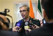 سرلشکر باقری: &quot;آمریکایی‌ها و صهیونیست‌ها&quot; متزلزل شده‌اند/ حاج قاسم از برخی سیاسیون بی‌مهری‌های زیادی دید/ راه نورانی شهید سلیمانی را ادامه می‌دهیم