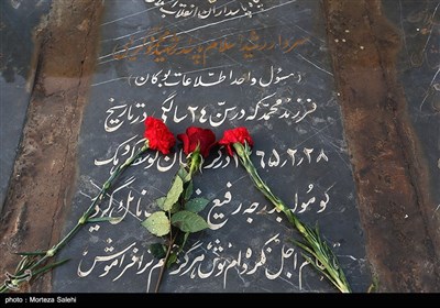رژه موتورسواران به مناسبت 25 آبان روز حماسه اصفهان