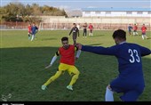 تنها نماینده فوتبال کردستان در کشور با مربی جوان خود به رویاهای بزرگ میاندیشد+ تصاویر