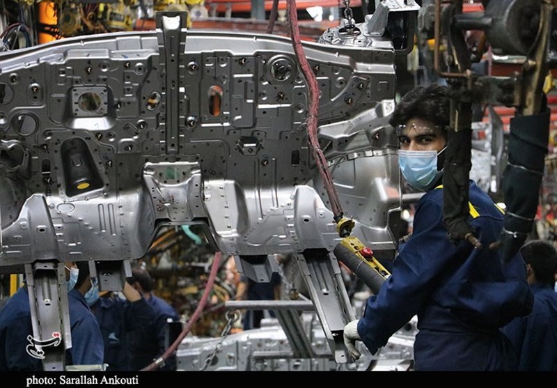 خط تولید کارخانه تولید خودرو در منطقه ویژه اقتصادی ارگ جدید بم به روایت تصویر
