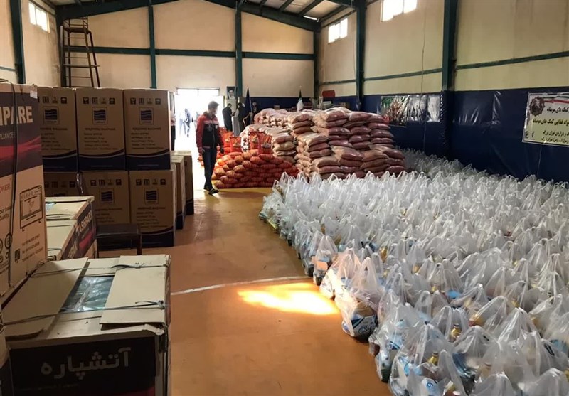 114 سری جهیزیه به نوعروسان و 2 هزار بسته غذایی میان نیازمندان توزیع شد