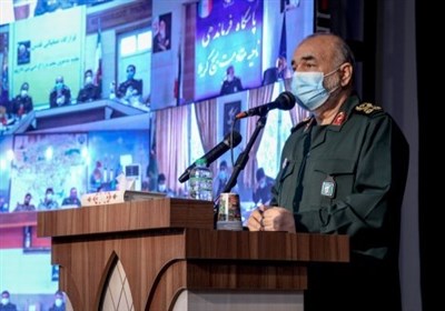 سرلشکر سلامی: نگاه ملت ایران فقط به ولایت فقیه است / دشمنان در برابر ایران شکست خوردهاند
