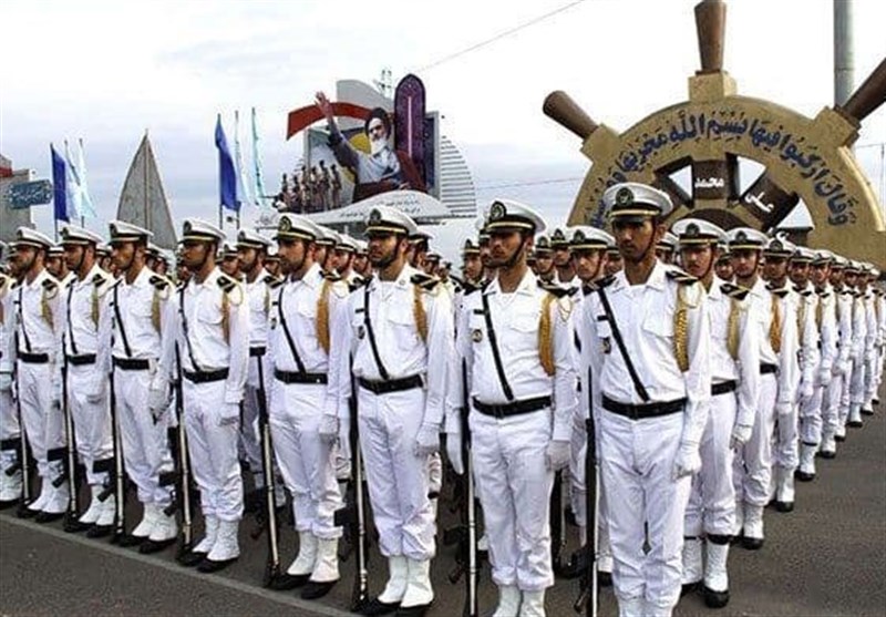 عبور مقتدرانه نیروی دریایی ارتش از 7 آب‌راه‌ بین‌المللی/‌ دشمنان ایران را &quot;پریشان&quot; کرده‌ایم + فیلم