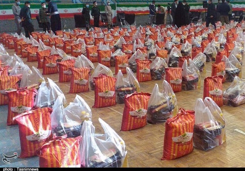 بیش از 16 هزار بسته معیشتی در مناطق محروم خرم‌آباد توزیع شد