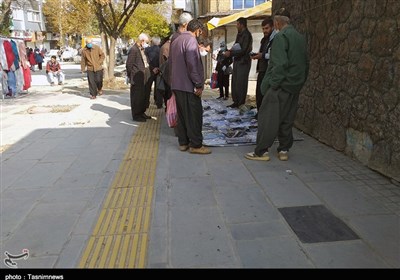 قصه «پرغصه» کارگران فصلی استان البرز ـ 9| سرگذر مملو از کارگران بیکار/کارگرانی که این روزها شرمنده خانواده شدهاند+ فیلم