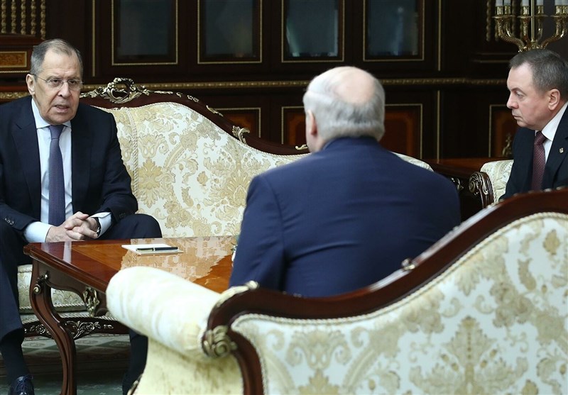 دیدار لاوروف با رئیس جمهوری بلاروس و تأکید بر حمایت روسیه