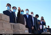 استاندار کرمان: مشاغل مزاحم در محلات حاشیه‌ای مرکز استان باید سریعاً تعیین تکلیف شود