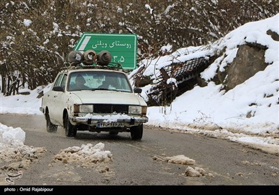 بازگشایی جاده‌ها و امدادرسانی در اشکورات گیلان