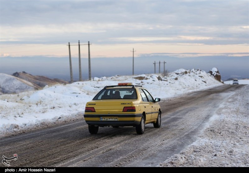 تردد در محورهای کوهستانی استان کردستان تنها با &quot;زنجیرچرخ&quot; امکان‌پذیر است