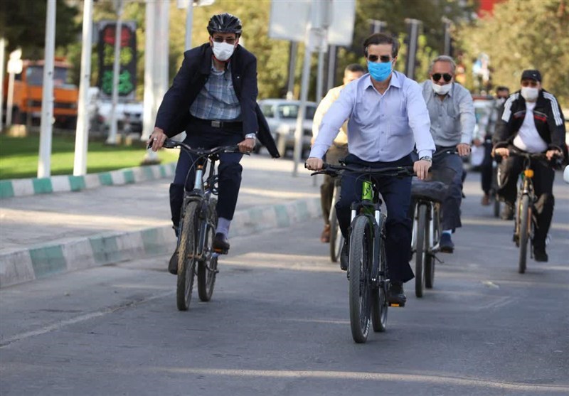 قم مسیرهای ایمن دوچرخه‌سواری ندارد/لزوم اجرایی شدن سریع‌تر طرح جامع دوچرخه