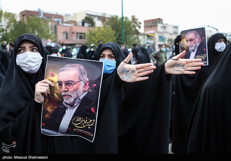 تجمع در اعتراض به ترور شهید محسن فخری زاده در تهران- عکس خبری تسنیم - Tasnim