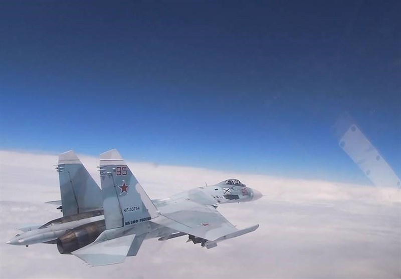 رهگیری هواپیمای شناسایی آمریکایی توسط جنگنده روسیه در دریای سیاه