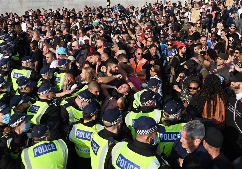 Over 150 Arrested As Anti-Lockdown Protesters March in London (+Video)